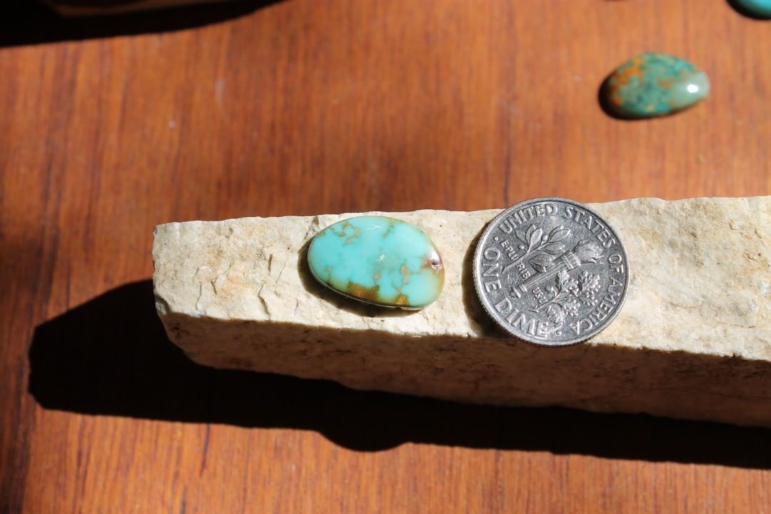 Natural blue-teal turquoise cabochon (Stone Mountain Turquoise)
Instagram    $11 for 4 carats untreated & un-backed Stone Mountain Turquoise
#turquoisecabochon#cabochons