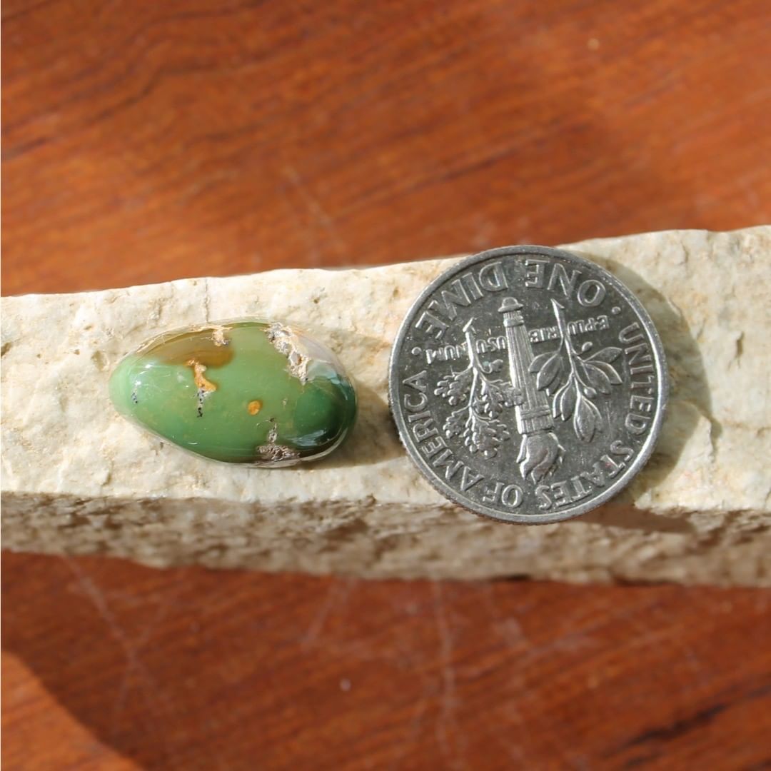 Natural green turquoise cabochon (Stone Mountain Turquoise)
Instagram    $16 for 6.3 carats un-backed & untreated Nevada turquoise.

