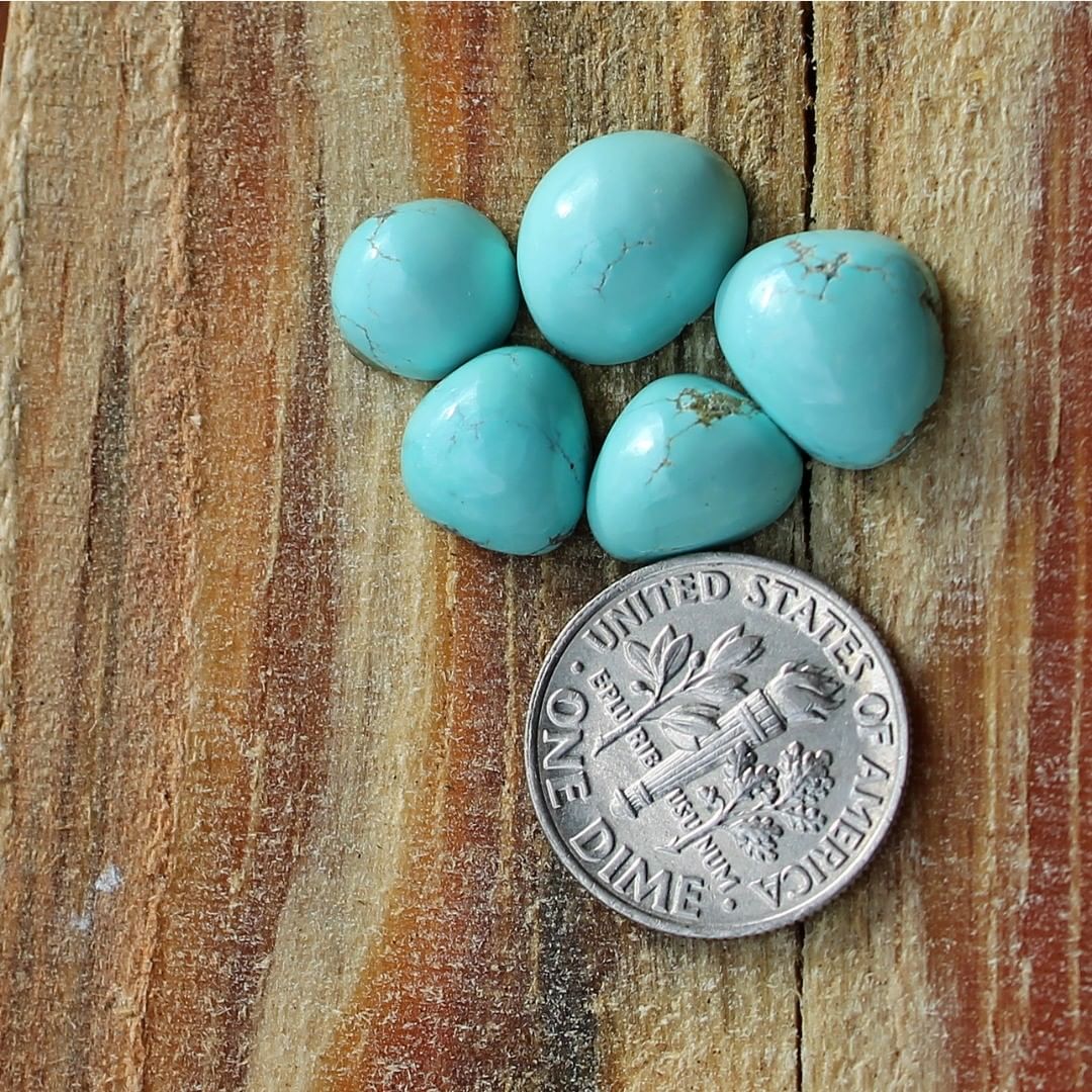 Natural turquoise cabochons from Taubert Hills
Instagram    $45.31 for 17.2 carats un-backed & untreated Nevada turquoise.
.com