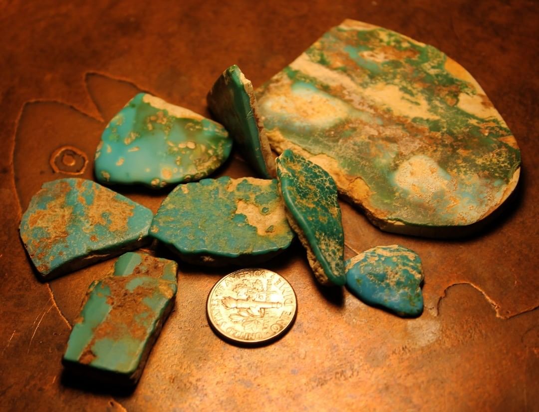 Turquoise vein study, pretty thin (Stone Mountain Turquoise)
